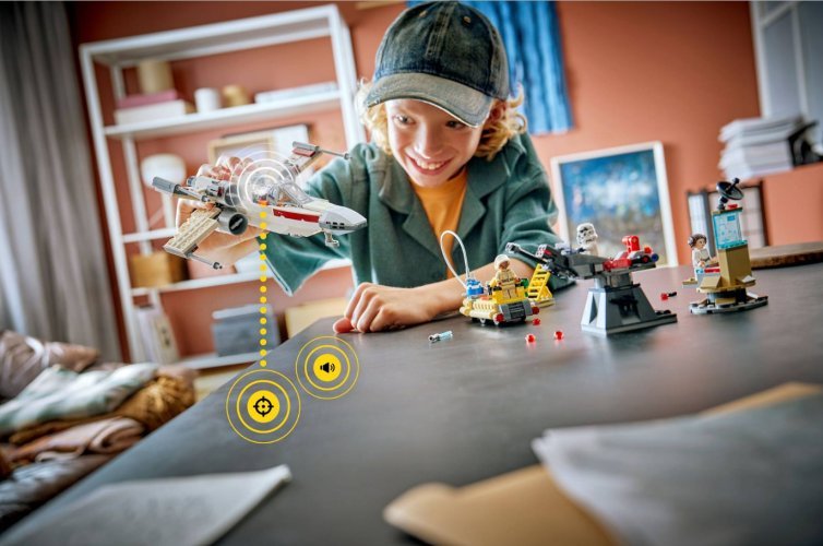 SMART BRICK: TIE Fighter & X-wing